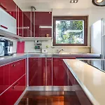 Awesome In With House Sea View Apartment