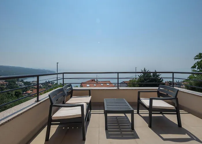 Daire Awesome In With Wifi Opatija